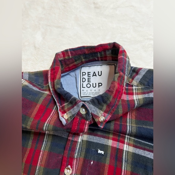 Peau De Loup Button Down Shirt - Picture 2 of 4